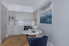 Apartment | 1 bedroom, Internet