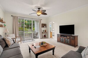 Smart TV, DVD player - Ironwood #1621 Great Amenities! (North Myrtle Beach)