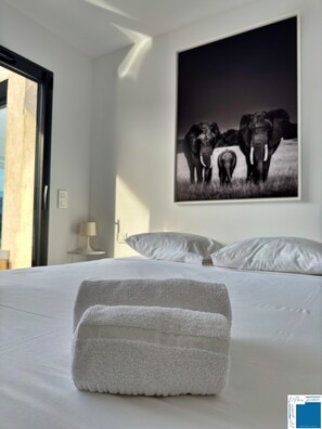 4 室のベッドルーム、WiFi