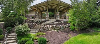 Modern Birdhouse Condo at Abbey Springs w/Golf Cart* |Private Beach |Indoor/Outdoor Pool |Clubhouse