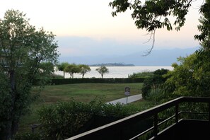 Deluxe-Doppelzimmer zur Einzelnutzung | Blick vom Balkon