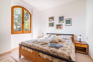 5 chambres, draps fournis