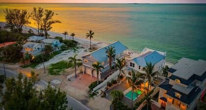 Serendipity | Beachfront | Hot Tub | Golf Cart | Elevator