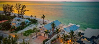 Serendipity | Beachfront | Hot Tub | Golf Cart | Elevator
