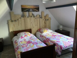 2 Schlafzimmer, Bügeleisen/Bügelbrett, Reisekinderbett, kostenloses WLAN