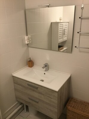 Dusche, Haartrockner