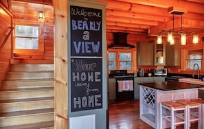 Fridge, microwave, oven, stovetop - Gated Community, Hot Tub, Game Room (Lake Lure)