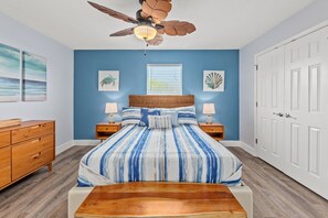 2 chambres, fer et planche à repasser, Wi-Fi gratuit, draps fournis