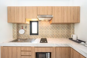 Fridge, microwave, electric kettle, griddle