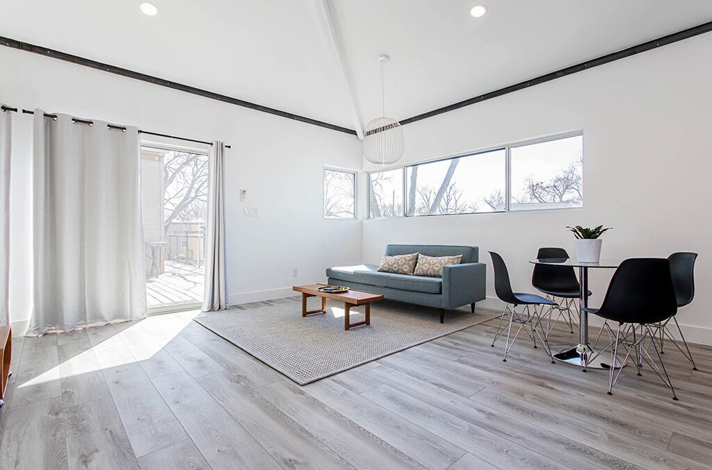 Lägenhet - 1 queensize-säng - kök | Vardagsrum | 40-tums tv med digitalkanaler