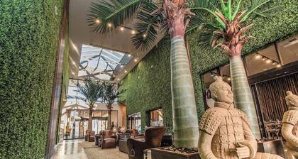 Villa at Magic Village Resort w/ Outdoor Oasis