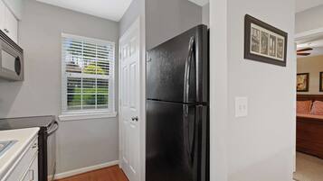 Condo, Multiple Beds, Kitchen, Garden View (Valley View Retreat) | Private kitchen | Coffee/tea maker
