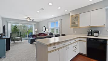 Condo, Multiple Beds, Kitchen, Garden View (Valley View Retreat) | Private kitchen | Coffee/tea maker