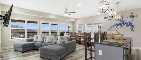 House, Multiple Beds, Kitchen | Living room