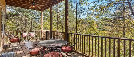 Tempat makan outdoor