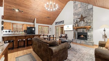 Cabin, Multiple Beds, Pool Access, Mountain View (The Lodge on the Creek) | Living area