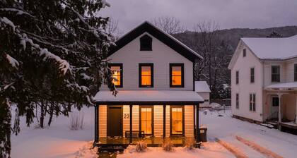 Modern dreamy Hudson Valley home