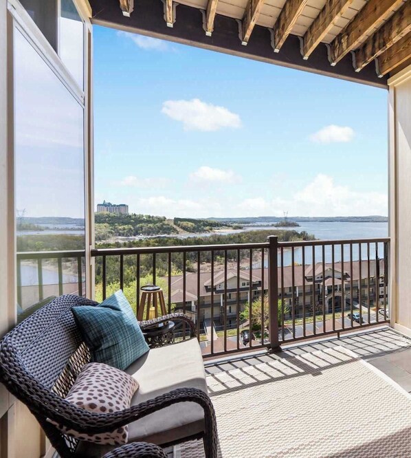 Condo, Multiple Beds, Balcony (Table Rock Overlook) | Interior - Table Rock Overlook - Spend Your Days on the Lake! (Branson)