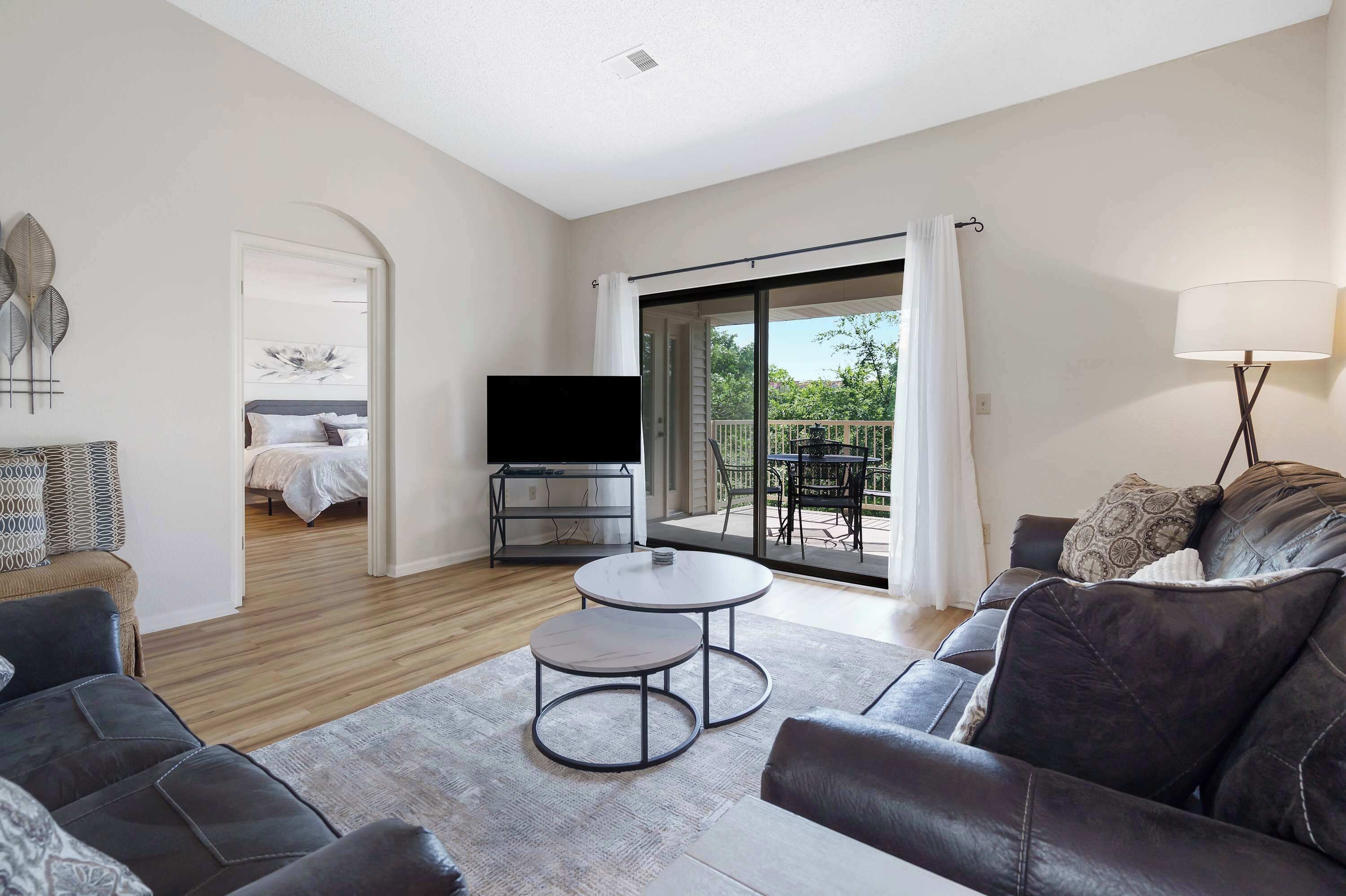 Condo, Multiple Beds, Balcony, Garden View (Skyline View at the Foothills) | Living area | 42-inch flat-screen TV with digital channels