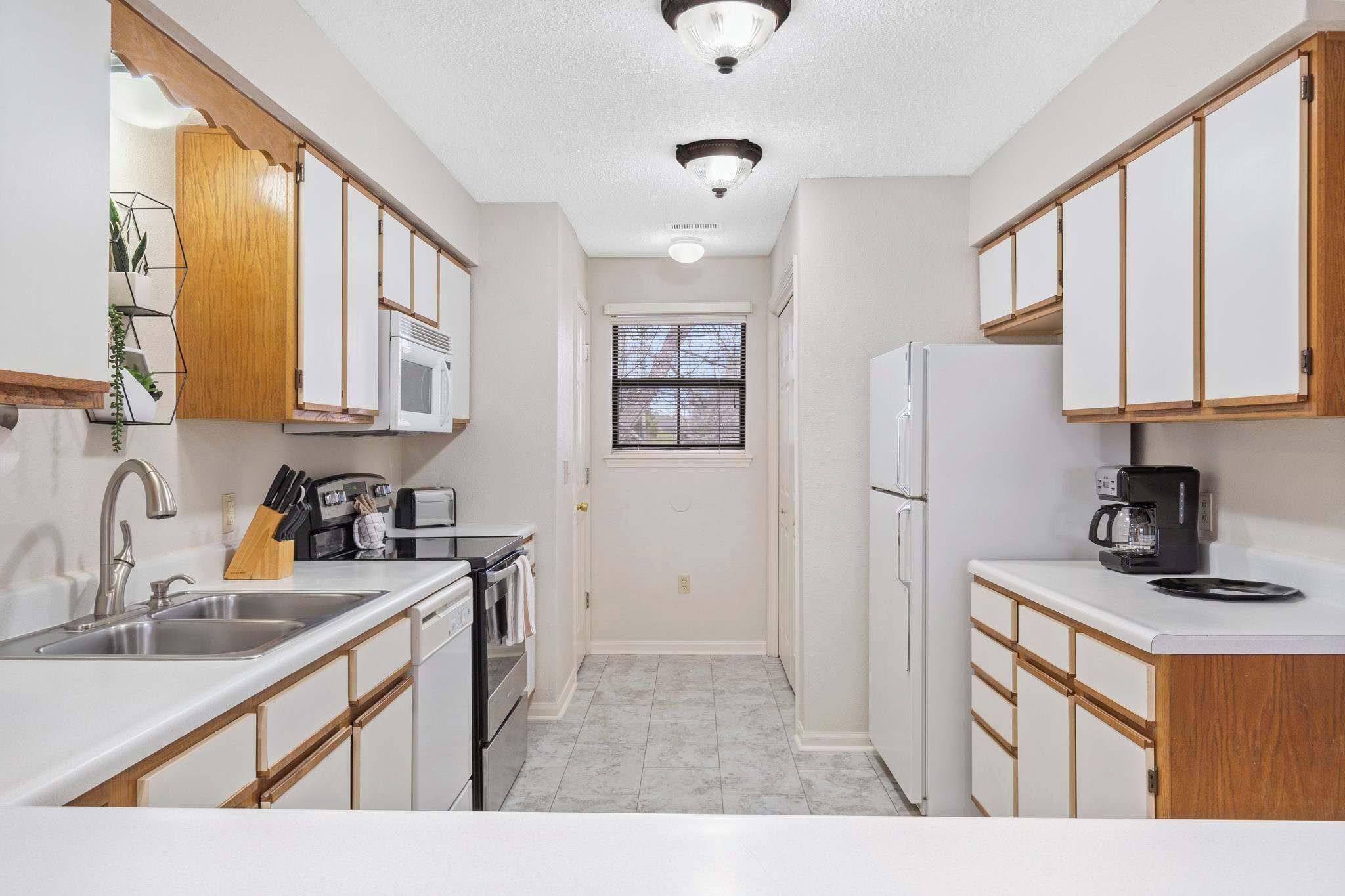 Kondominium, Beberapa Tempat Tidur, balkon, pemandangan kebun (Skyline View at the Foothills) | Dapur pribadi | Mesin pembuat kopi/teh