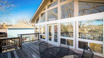 House, Berbilang Katil, Patio (Cozy Retreat on Lake LBJ) | Balkoni