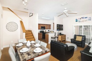 Townhome, Multiple Beds, Patio, Garden View (Rendezvous at Regal Palms) | Interior