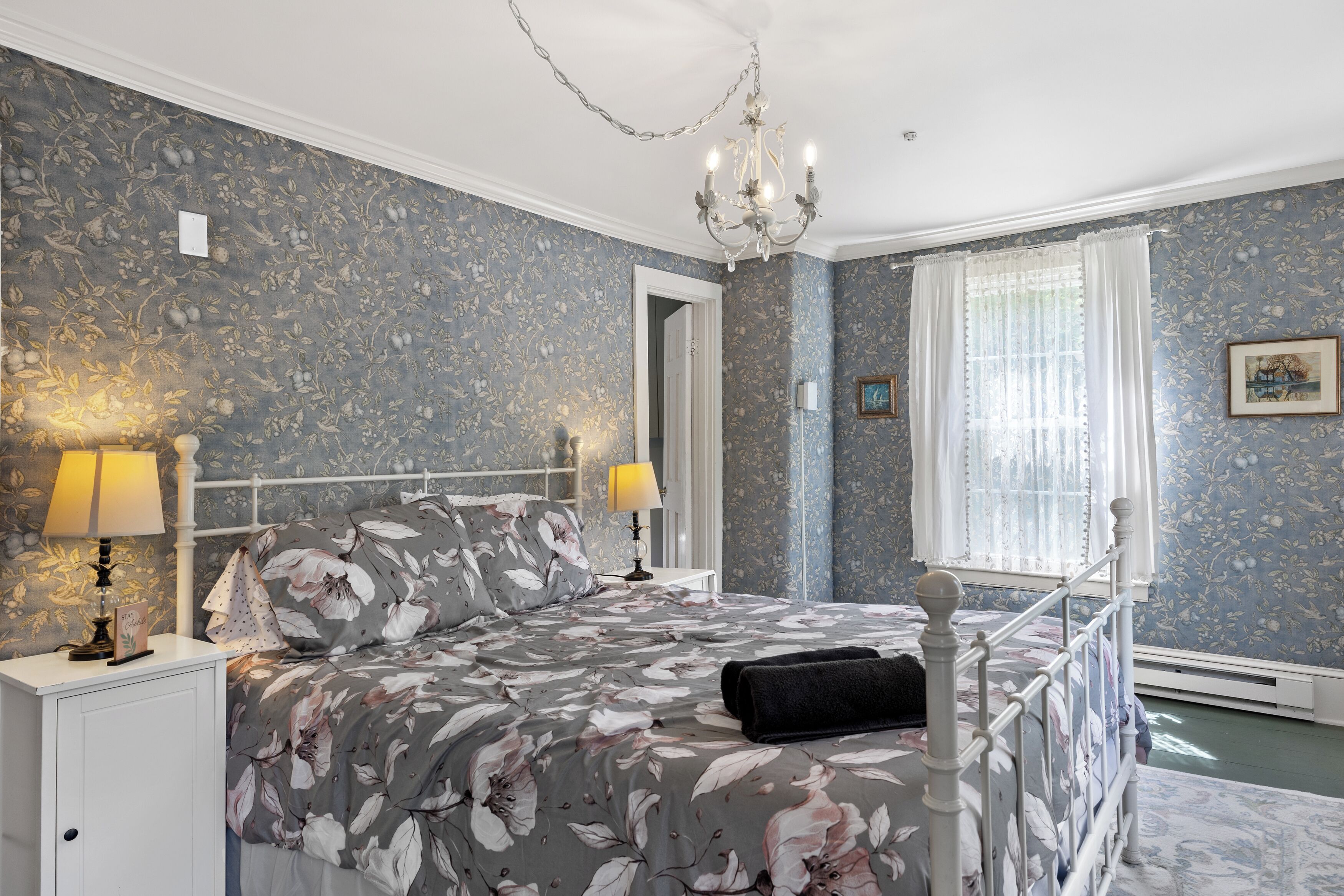 7 habitaciones, wifi gratis y ropa de cama 