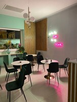 包含每日欧式早餐