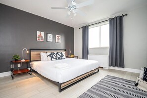 2 bedrooms, desk, iron/ironing board, WiFi