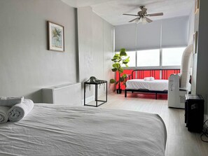 2 bedrooms, desk, iron/ironing board, WiFi - Upgraded 2BR Apartment in Historic ATL (Atlanta)