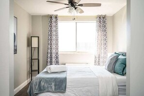 1 Schlafzimmer, Schreibtisch, Bügeleisen/Bügelbrett, WLAN