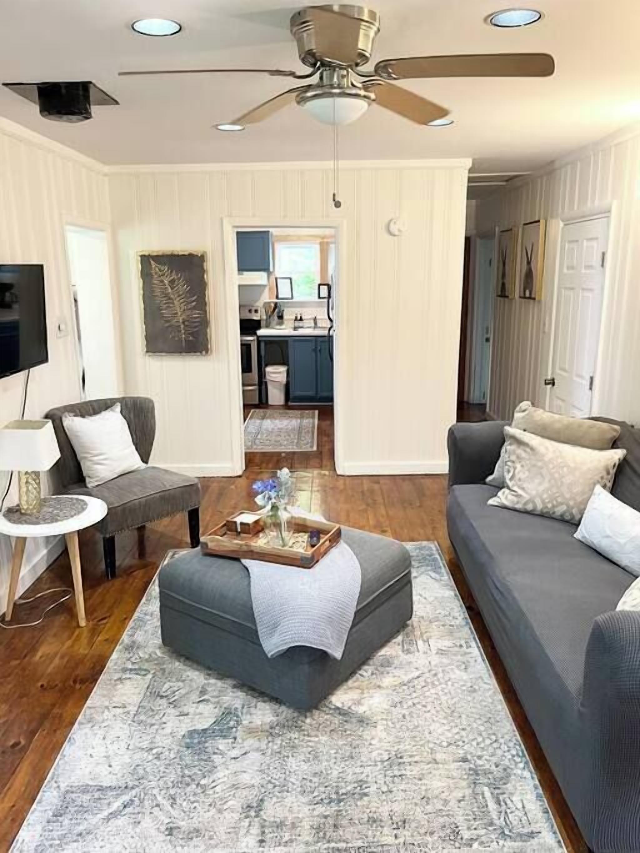 تلفزيون، مكتب