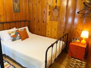 2 habitaciones y ropa de cama