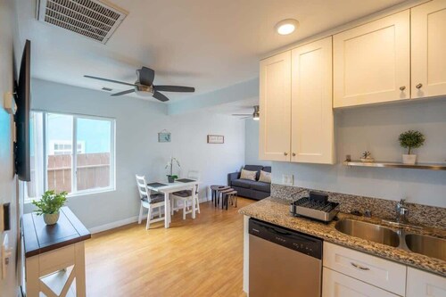 Oceanside Beach Rental! Walk to the Boardwalk!