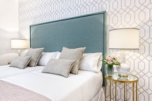 2 chambres, fer et planche  à repasser, accès Internet, draps fournis