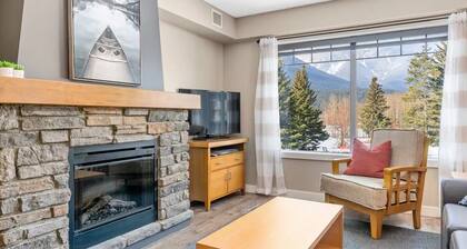 Beautiful 3-bed Canmore/Banff Mountainview Condo