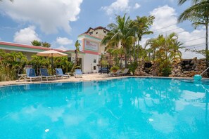 Pool - 138 · ☀Pool✔ Kitchen✔ Beach✔ Self Checkin✔ Free Parking✔ (Clearwater)