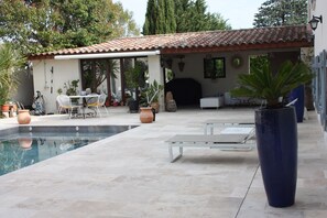 Piscine extérieure