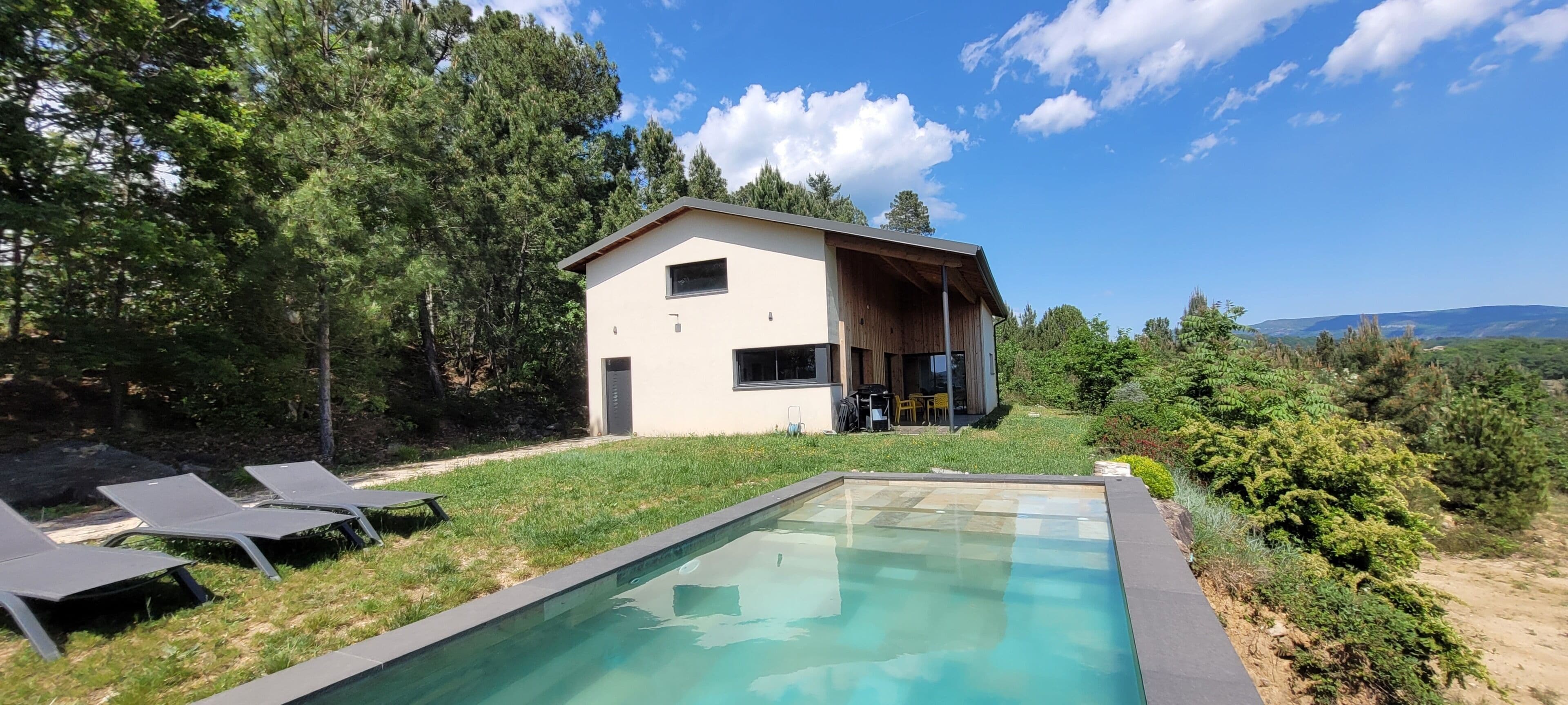Piscina externa