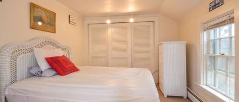 6 chambres, fer et planche à repasser, Wi-Fi