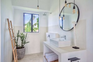 Basic Loft, 2 Queen Beds | Bathroom | Shower, towels, soap, shampoo - 2BR Stylish Apartment in the Center of Canggu (Canggu)