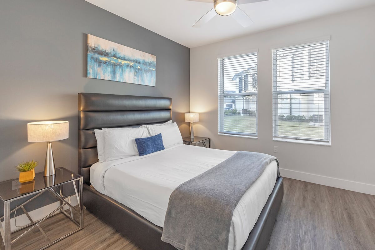 Standard Condo, 1 Bedroom | 2 bedrooms, individually decorated, individually furnished