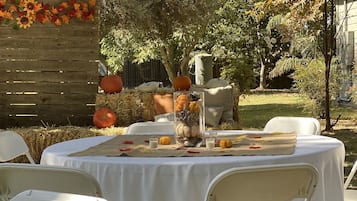 屋外ダイニングエリア