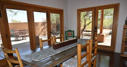 Adorable Casita with private entry and porch. Enjoy the Sonoran Desert Serenity.