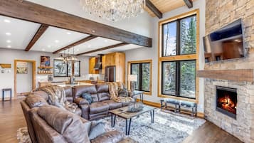 TV connectée, cheminée