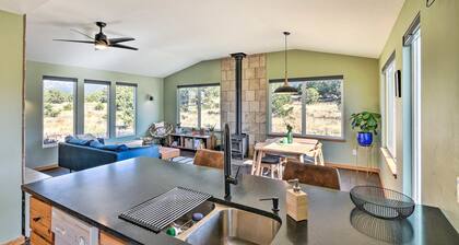 Serene 2-Bed Crestone Cabin • Mountain Views • Modern Comforts • Dog-Friendly