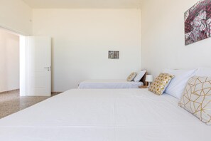 3 bedrooms, Internet