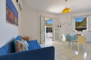 Fernseher, Tischtennisplatte