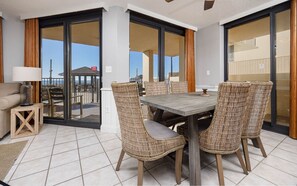 Dining - Spacious 3 Bedroom Gulf Front Condo - Phoenix IV 4001 (Orange Beach)