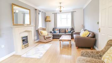 Cottage | Bahagian dalam